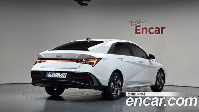 Hyundai AVANTE 2026 — photo 2