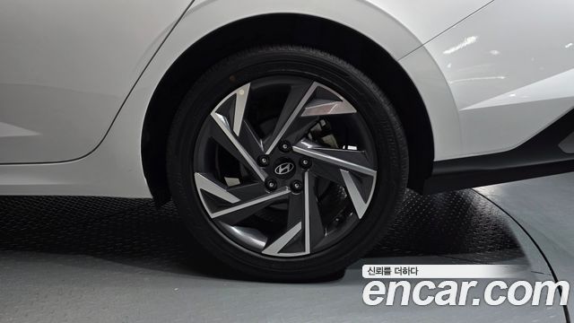 Hyundai AVANTE 2026 — photo 7