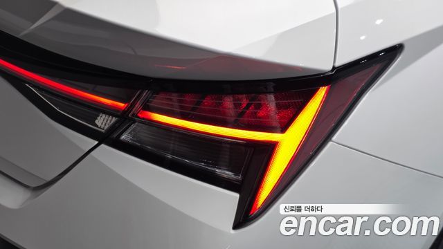 Hyundai AVANTE 2026 — photo 9