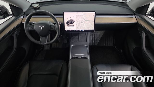 Tesla Model Y 2024 — photo 7