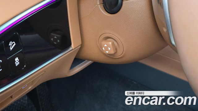 Genesis GV70 2023 — photo 33