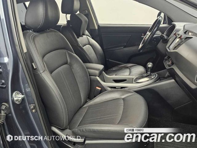 Kia Sportage 2016 — photo 10