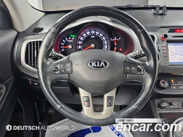 Kia Sportage 2016 — photo 13