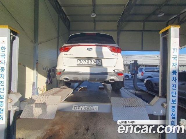 Kia Sportage 2019 — photo 2