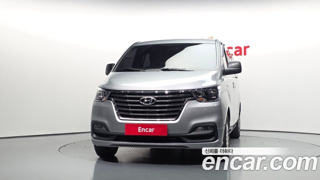 Hyundai Starex 2021 — photo 3