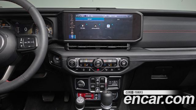 Jeep Wrangler 2024 — photo 19