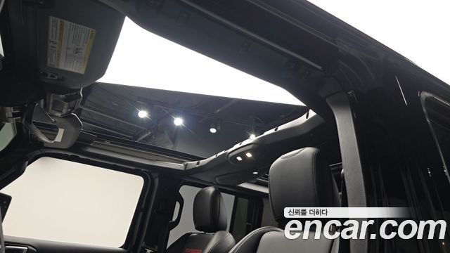 Jeep Wrangler 2024 — photo 23