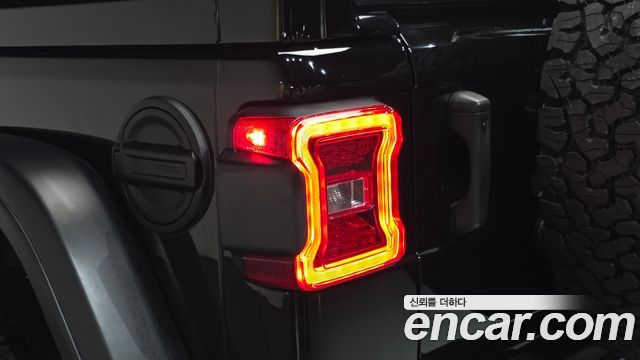 Jeep Wrangler 2024 — photo 9