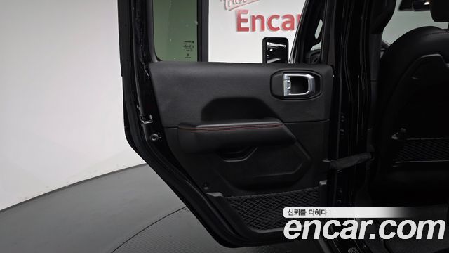 Jeep Wrangler 2024 — photo 15