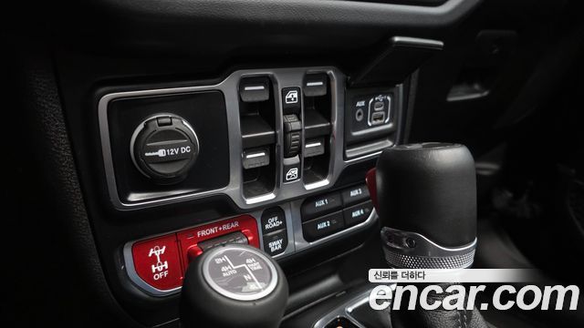 Jeep Wrangler 2024 — photo 30