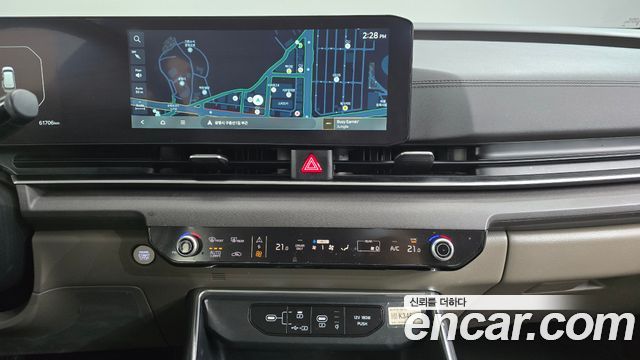 Kia Canival 2025 — photo 12