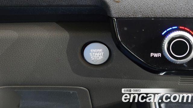 Kia Canival 2025 — photo 20