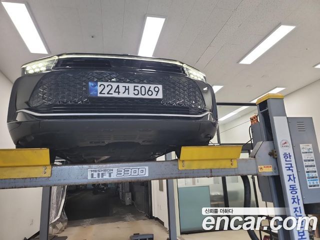 Toyota Crown 2023 — photo 1