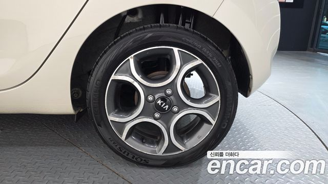 Kia morning 2013 — photo 7