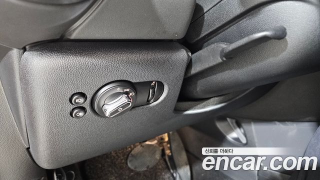 Mini Cooper 2019 — photo 15