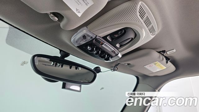 Mini Cooper 2019 — photo 16