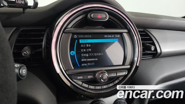 Mini Cooper 2019 — photo 17