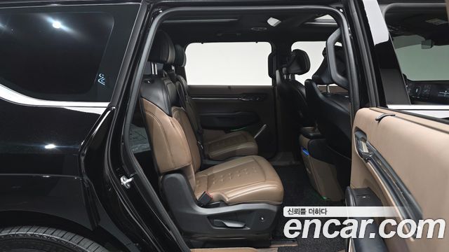 Kia EV9 2024 — photo 17