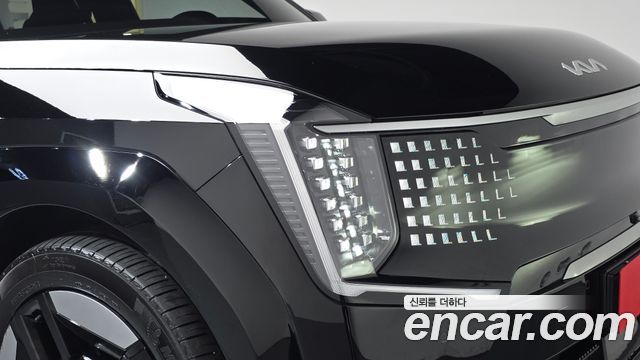 Kia EV9 2024 — photo 8