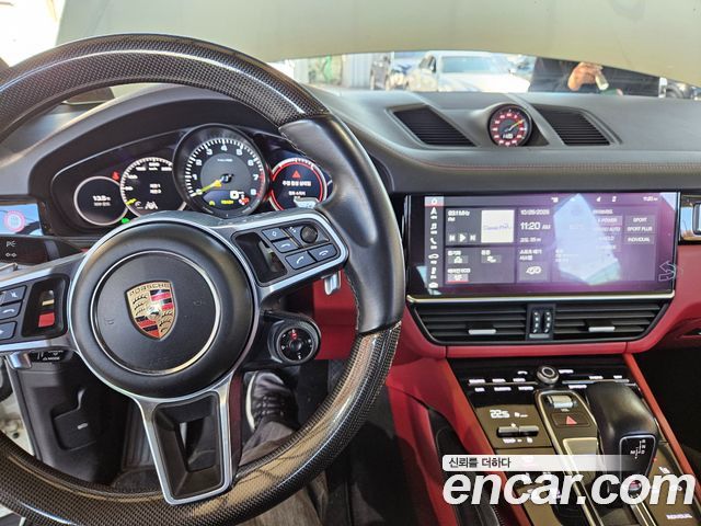 Porsche Cayenne 2020 — photo 7