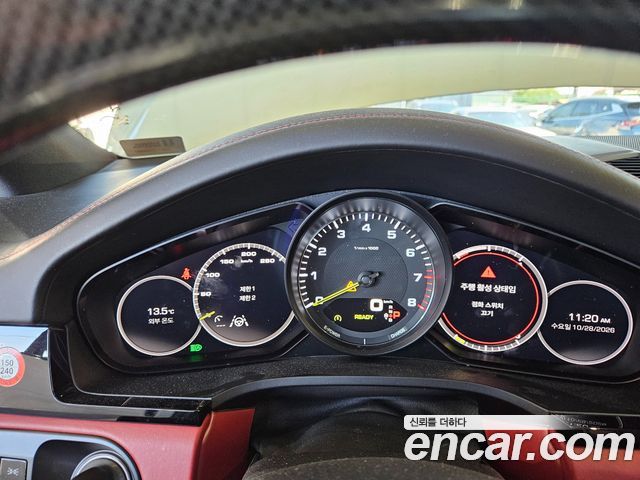 Porsche Cayenne 2020 — photo 8