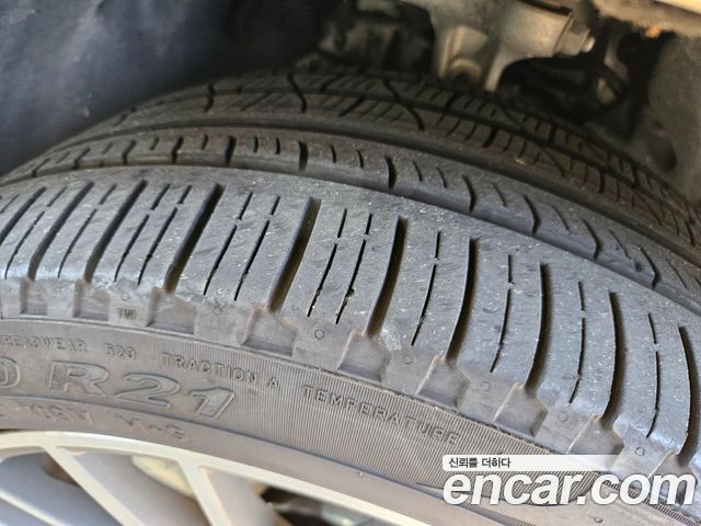 Porsche Cayenne 2020 — photo 13