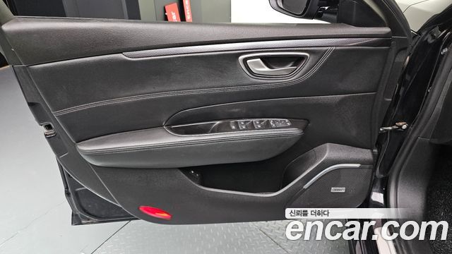 Renault Korea SM6 2019 — photo 14