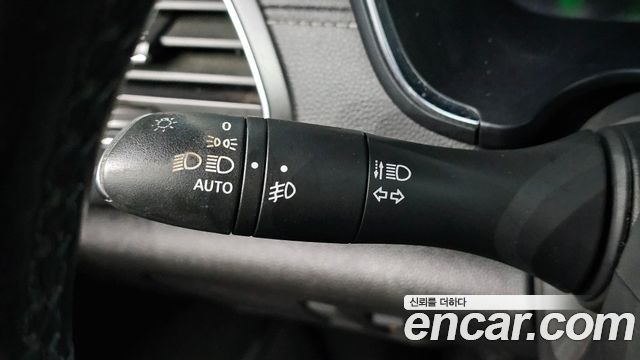 Renault Korea SM6 2019 — photo 28
