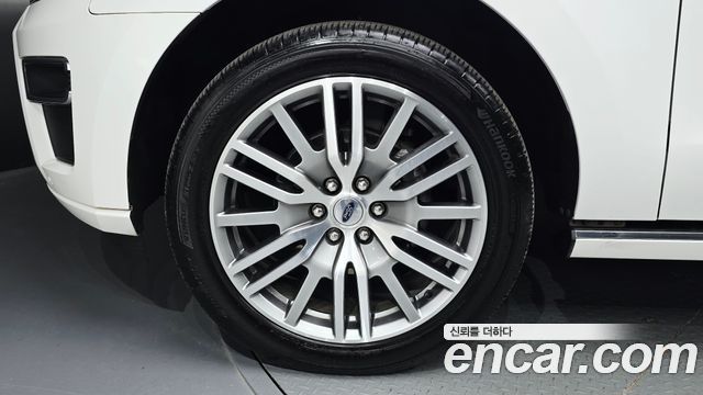 Ford Expedition 2022 — photo 5