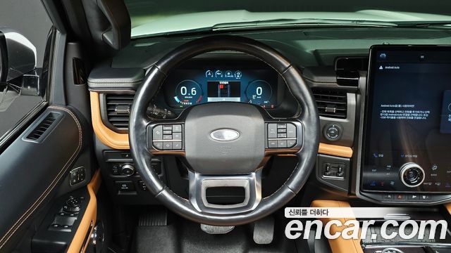 Ford Expedition 2022 — photo 20
