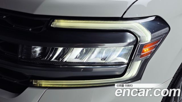 Ford Expedition 2022 — photo 8