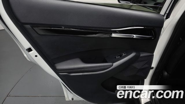 Kia Seltos 2023 — photo 15