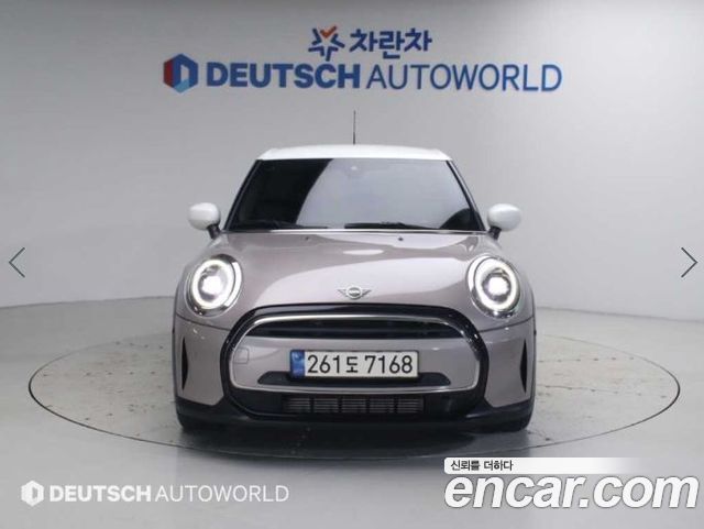 Mini Cooper 2024 — photo 3