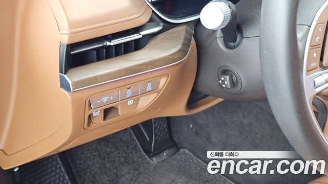 Genesis G80 2022 — photo 20