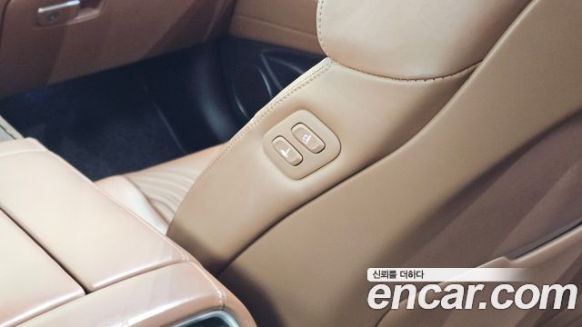 Genesis G80 2022 — photo 22
