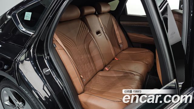 Genesis G80 2022 — photo 16