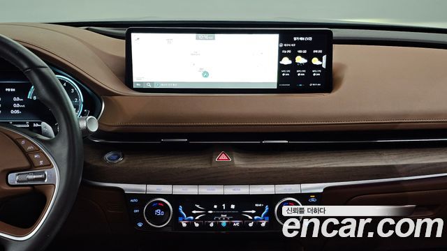 Genesis G80 2022 — photo 27