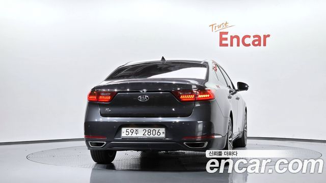 Kia K7 2018 — photo 4