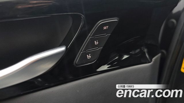 Kia K7 2018 — photo 25