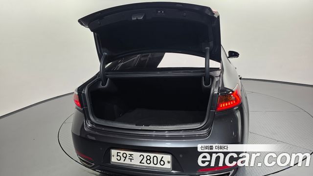 Kia K7 2018 — photo 36