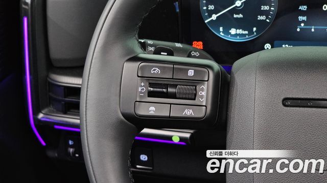 Hyundai Santafe 2025 — photo 23