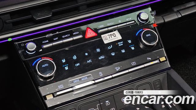 Hyundai Santafe 2025 — photo 31