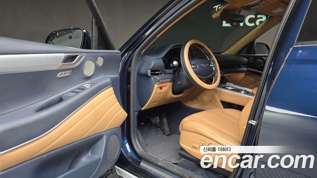 Genesis GV80 2020 — photo 11