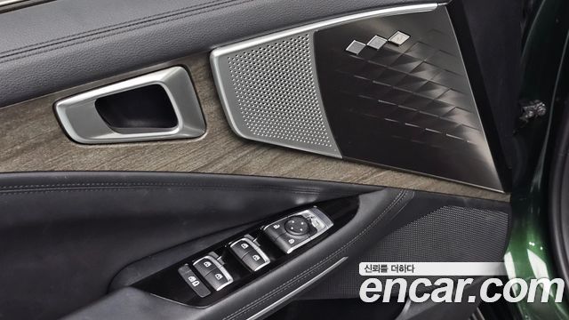 Kia K8 2023 — photo 26