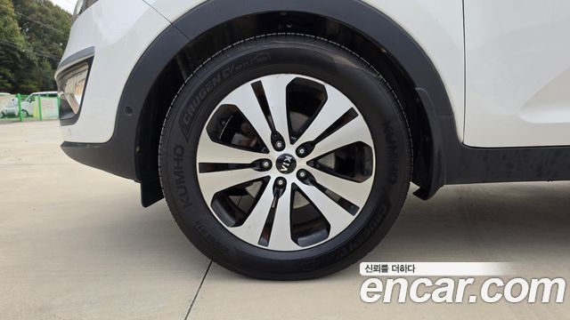 Kia Sportage 2012 — photo 5