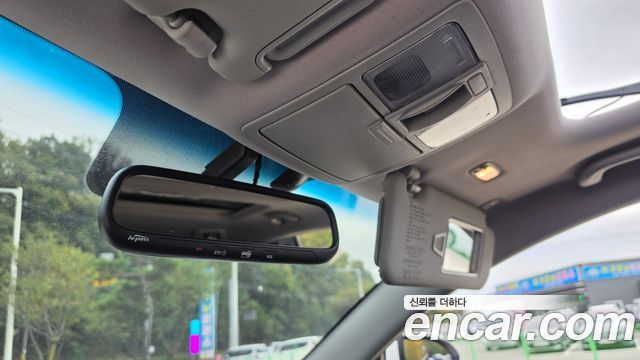 Kia Sportage 2012 — photo 18