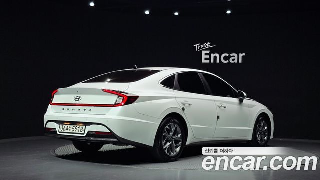 Hyundai Sonata 2023 — photo 2