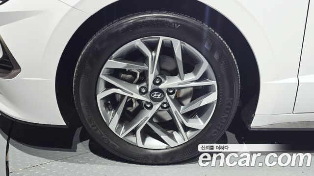 Hyundai Sonata 2023 — photo 5