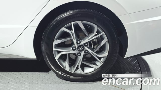 Hyundai Sonata 2023 — photo 7