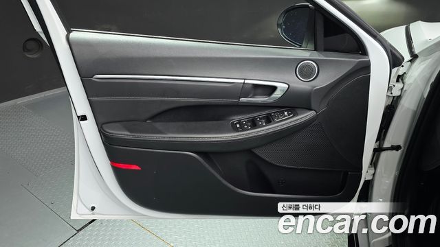 Hyundai Sonata 2023 — photo 14